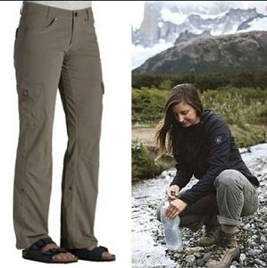 Kuhl roll up hiking cargo pants, green